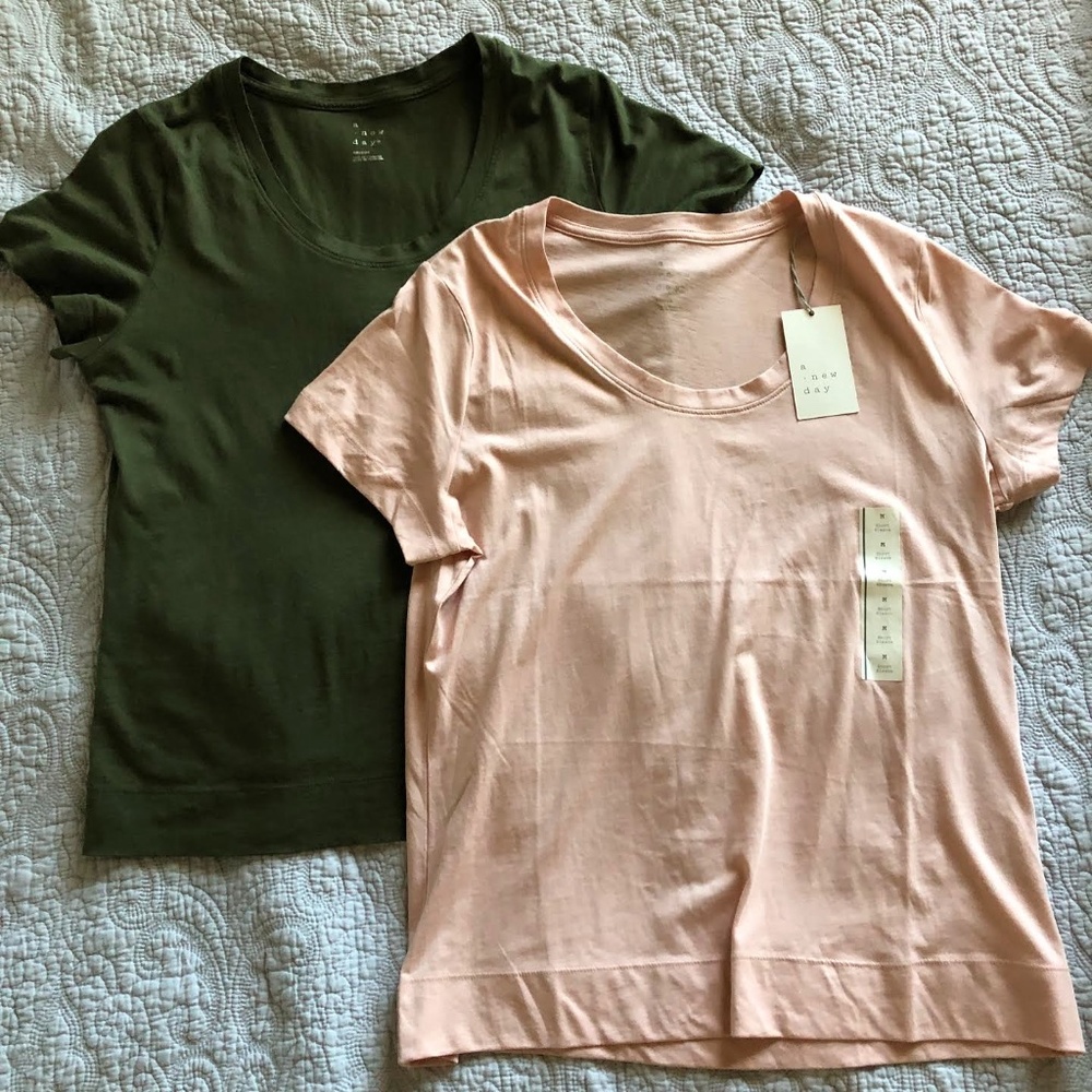 Universal Thread Tee Shirts